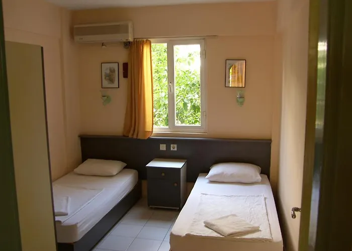 Apart-hotel Saffron 3*